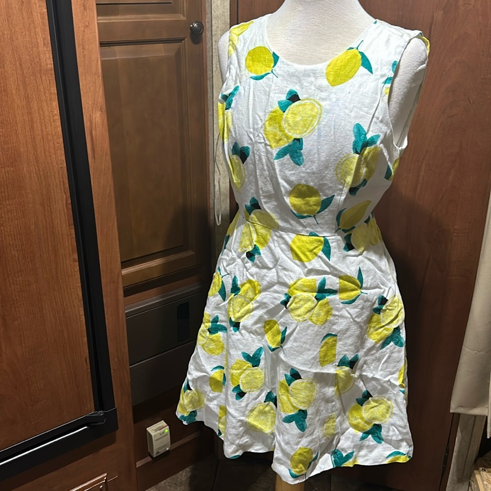 Yellow Lemons